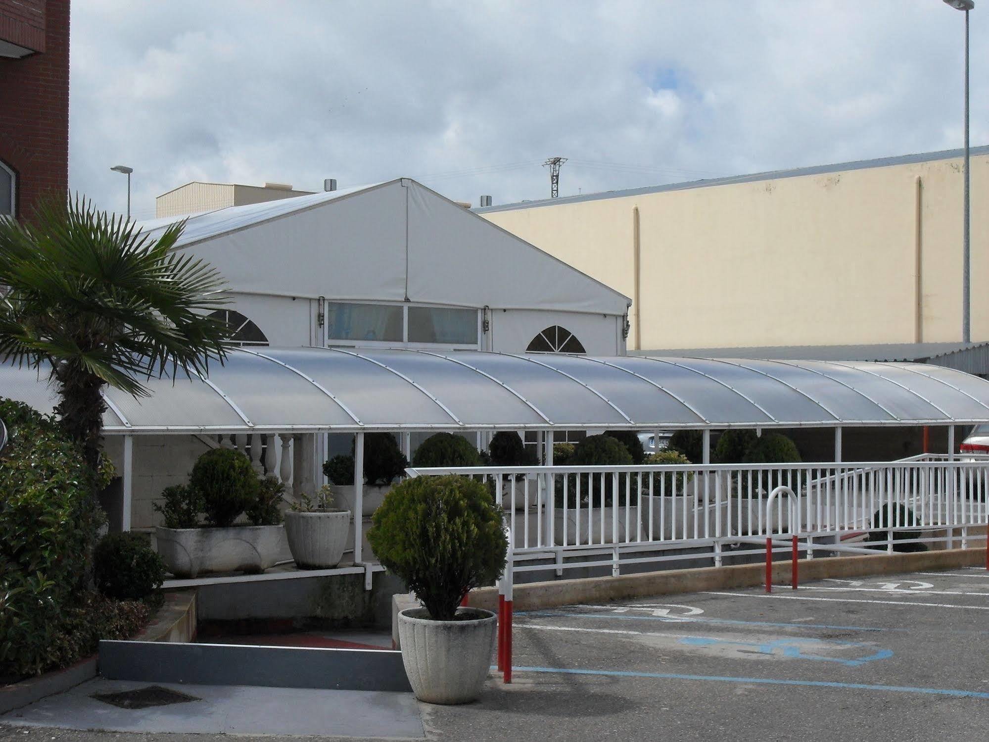 Hotel Camino Real Arcahueja Exterior photo
